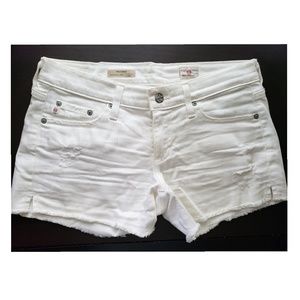 AG Adriano Goldschmied The Carrie Denim Short 27